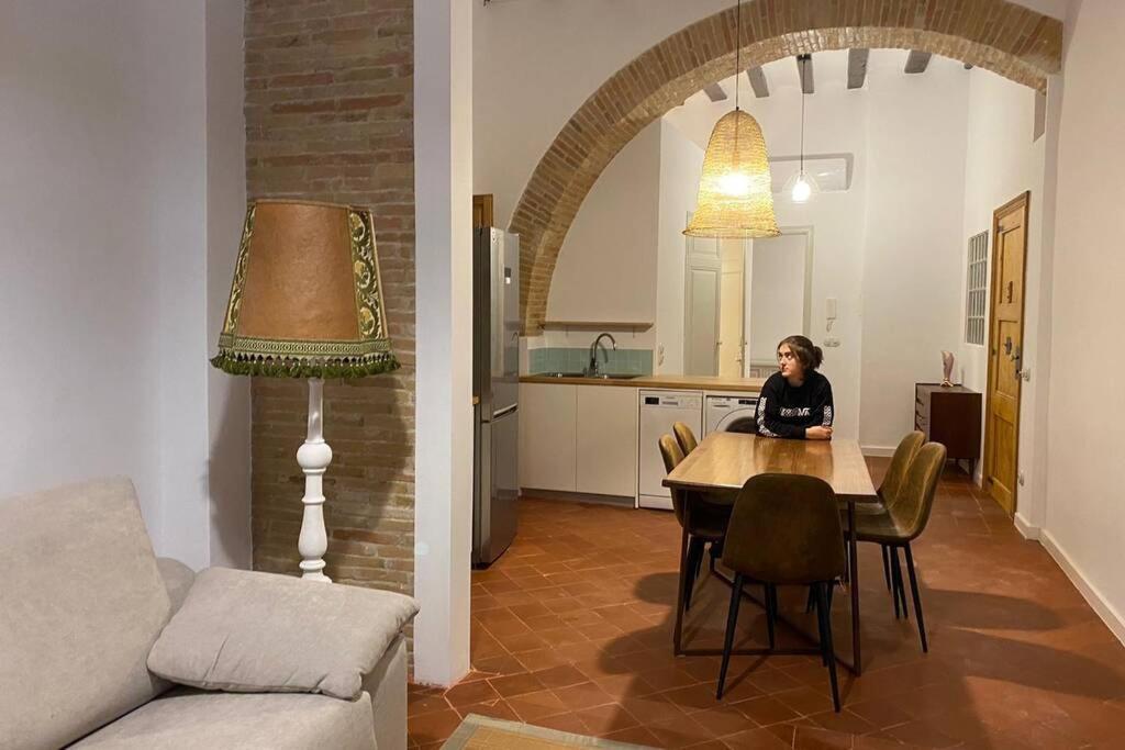 Casa Moner Loft Edifici Historic Centre Medieval De Castello Castello  D'Empuries Exterior photo